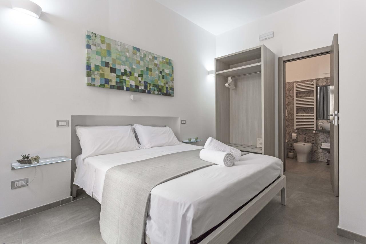 La Loggia Dei Rayno Bed & Breakfast เลชเช ภายนอก รูปภาพ