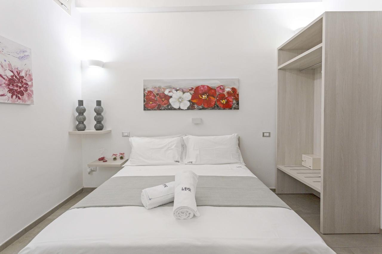 La Loggia Dei Rayno Bed & Breakfast เลชเช ภายนอก รูปภาพ
