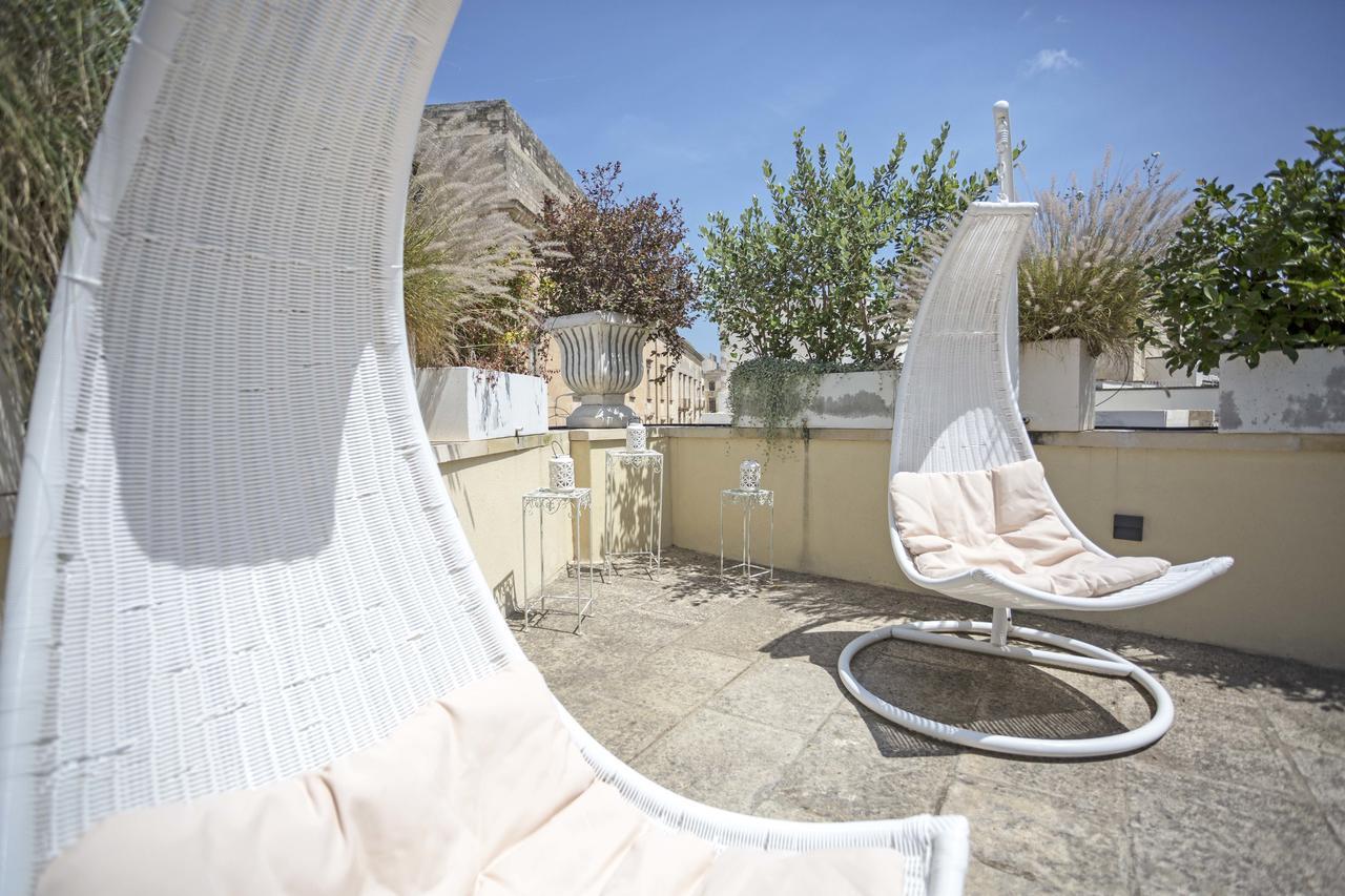 La Loggia Dei Rayno Bed & Breakfast เลชเช ภายนอก รูปภาพ